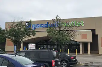 Goodwill Bins Bridgeton, Missouri Goodwill Outlet