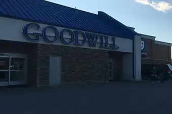 Goodwill Bins Memphis, Tennessee Goodwill Outlet