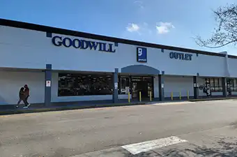 Goodwill Bins Orlando, Florida Goodwill Outlet