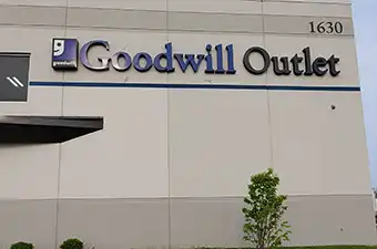 Goodwill Bins Sturtevant, Wisconsin Goodwill Outlet